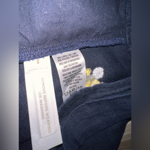 LOFT Navy Blue Embroidered Linen-Blend Shorts, Size 6 ✨ - Picture 4 of 6